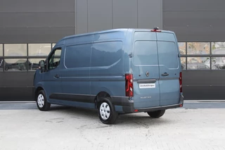 Renault Master 2024 - T35 2.0 dCi 170pk L2H2 Extra - Navigatie - Blind Spot - Camera - Stoelverwarming - Verwarmde voorruit - Rijklaar obrazek 13
