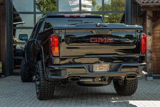 GMC Sierra 2024 - Denali 6.2L V8 bild 4