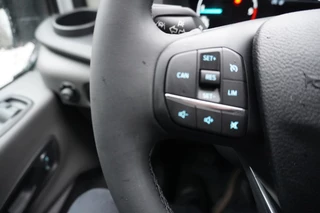 Ford Transit 2024 - 350E 2.0 TDCI 130PK L4H3 Trend obrazek 17