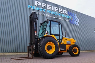JCB 2007 - 926 Diesel, 4x4 Drive, Triplex mast, 5500mm Liftin zu verkaufen