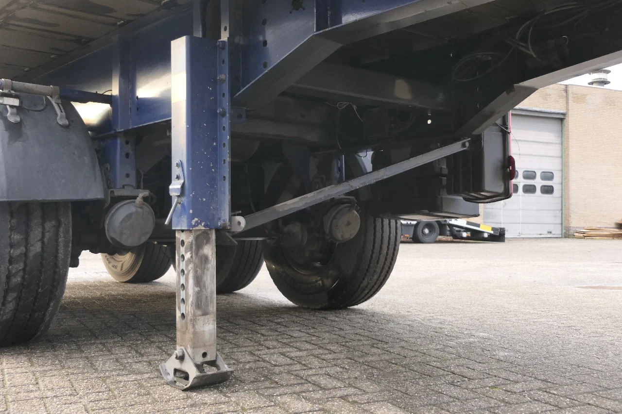 Kempf 2014 - SKM 35/3 | Tipper/Kipper | Isolated | 2014 | BPW Axles | Lift Axle | Alcoas | Toolbox | German Trailer Bild 15