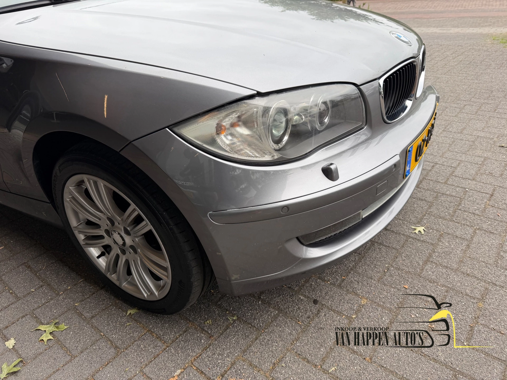 BMW 1 Serie 2011 - 120i Business Line Ultimate Edition / automaat / apk 7-2027 afbeelding 4