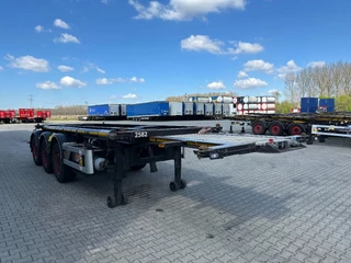 Van Hool N/A 2011 - 20FT Tipping-chassis (66 degrees, 380V operated) / ADR (EX/II, EX/III, FL, OX, AT) / SAF discbrakes / 2 liftaxles / NL-chassis zdjecie 19