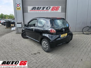 Toyota Aygo 2009 - 1.0-12V Comfort APK tot 06-2027 obrazek 4