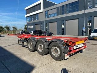 A&D 2019 - LPRS24 / 2x Extendable / 1x Lift Axle / Disc Brakes afbeelding 3 miniatuur