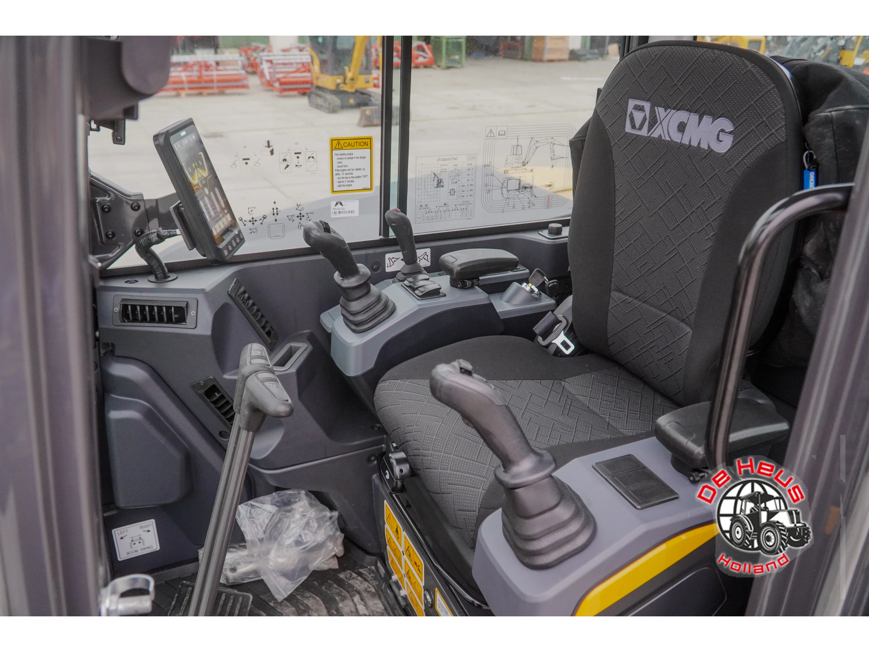 XCMG - XE45E изображение 12