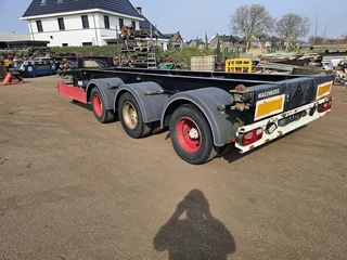Fliegl SDS 350| LOWLOADER 20 FOOT CONTAINER CHASSIS |  BPW DRUM. 2005 - N/A image 4