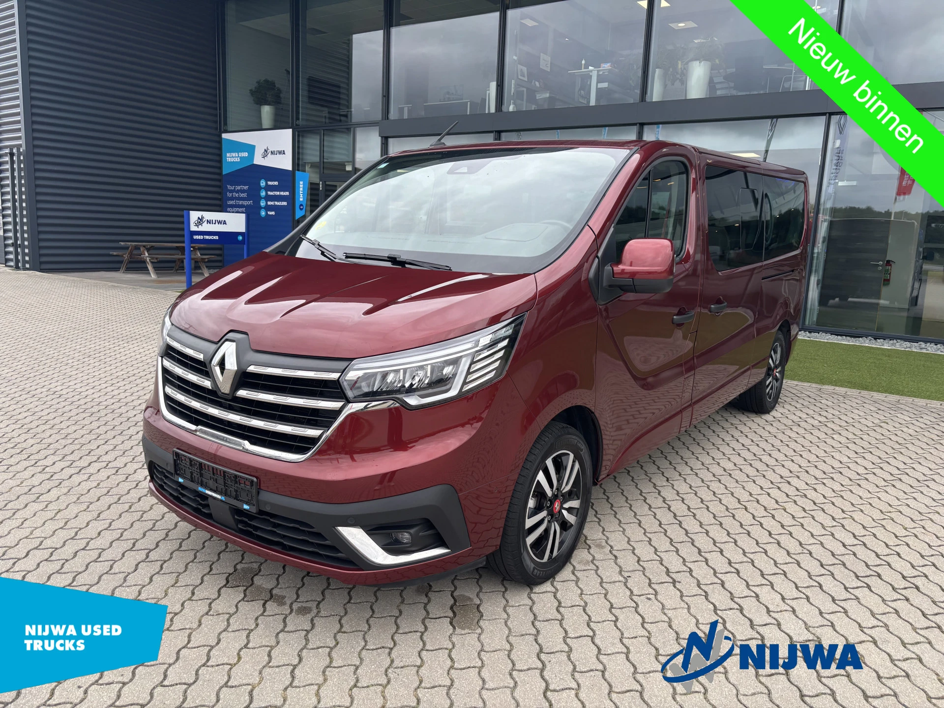 Renault Trafic 2023 - 150 L2H1 DC + Trekhaak afbeelding 1