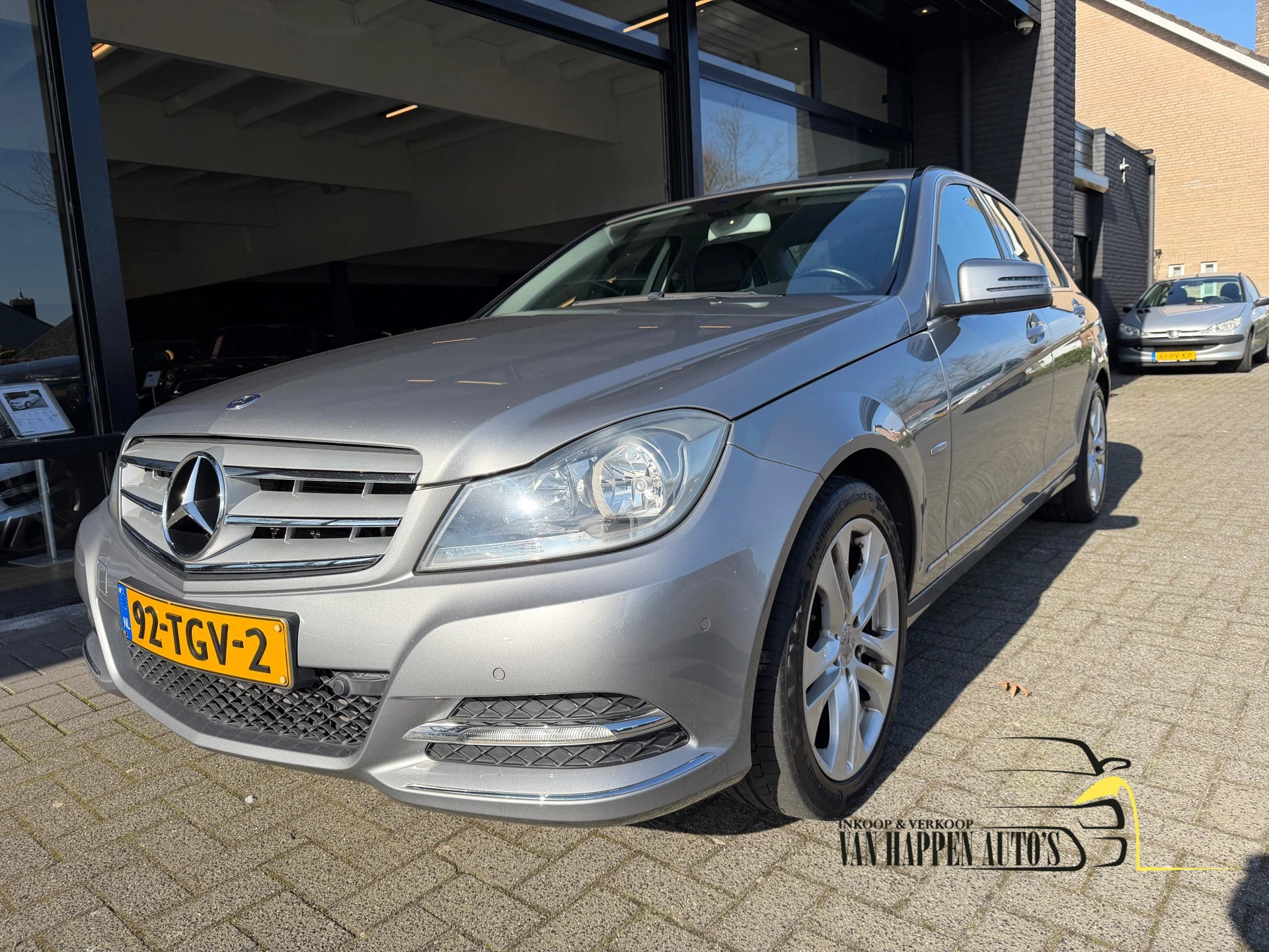 Mercedes-Benz C-Class 2012 - 180 Avantgarde / 141106 KM / APK 4-2027 image 2