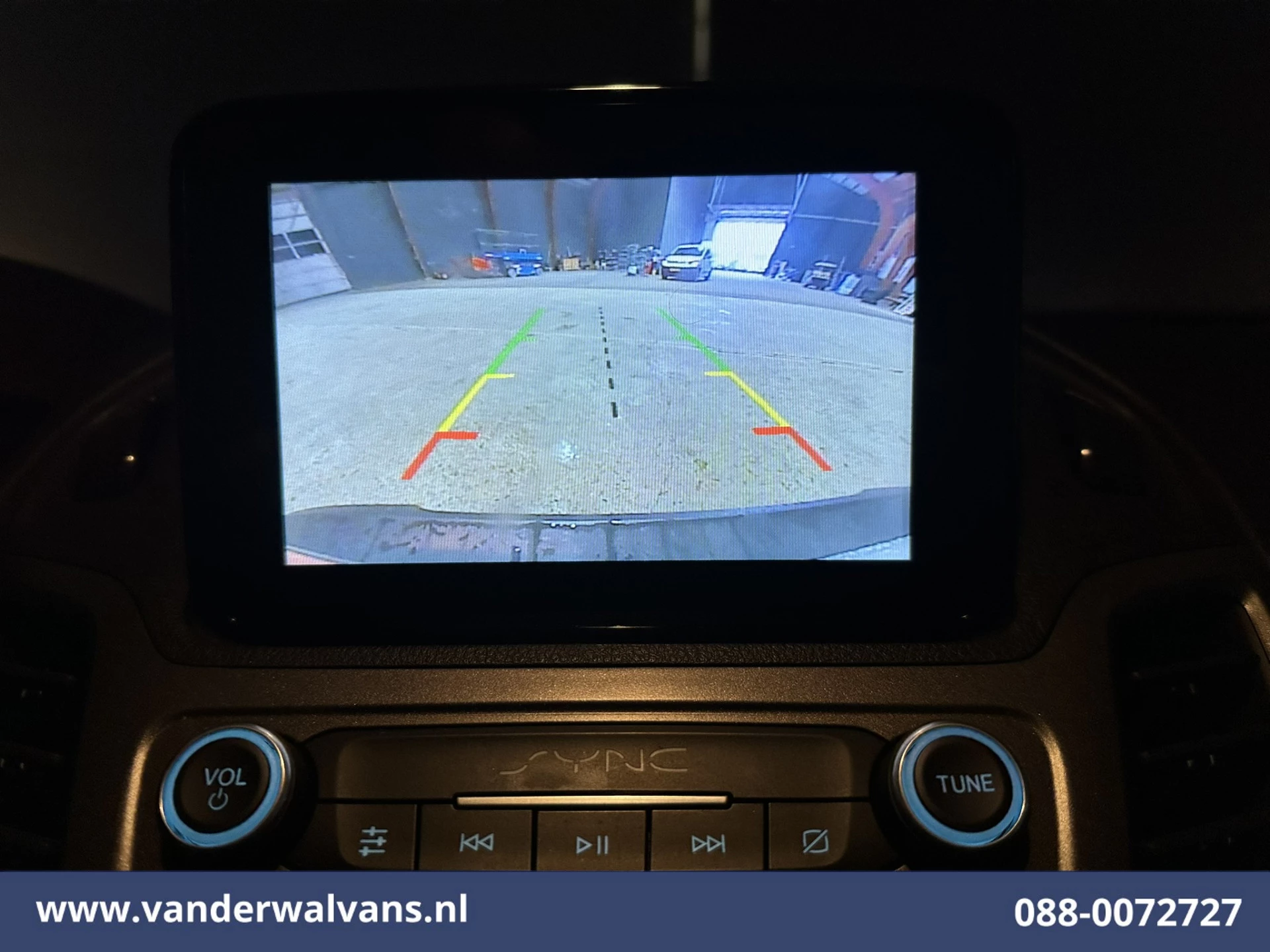 Ford Transit Connect 2021 - 1.5 EcoBlue 100pk L2H1 Euro6 Airco | Navigatie | Camera | Verwarmde Voorruit imagen 3