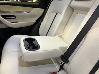 Mazda CX-60 2023 - 2.5 e-SkyActiv PHEV Automaat 327PK Takumi Met alle pakketten Plug-in Hybride imagen 26