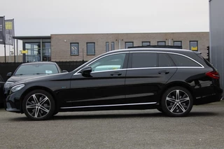 Mercedes-Benz C-Class 2020 - Estate 300e Advantage Pack Avantgarde NAVI 18'''CARPLAY image 6