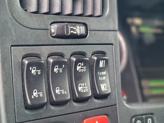 Scania P 2015 - P280 4x2 Mitsubishi frigo - Zepro loadlift - Full air - Euro 6 obrazek 16