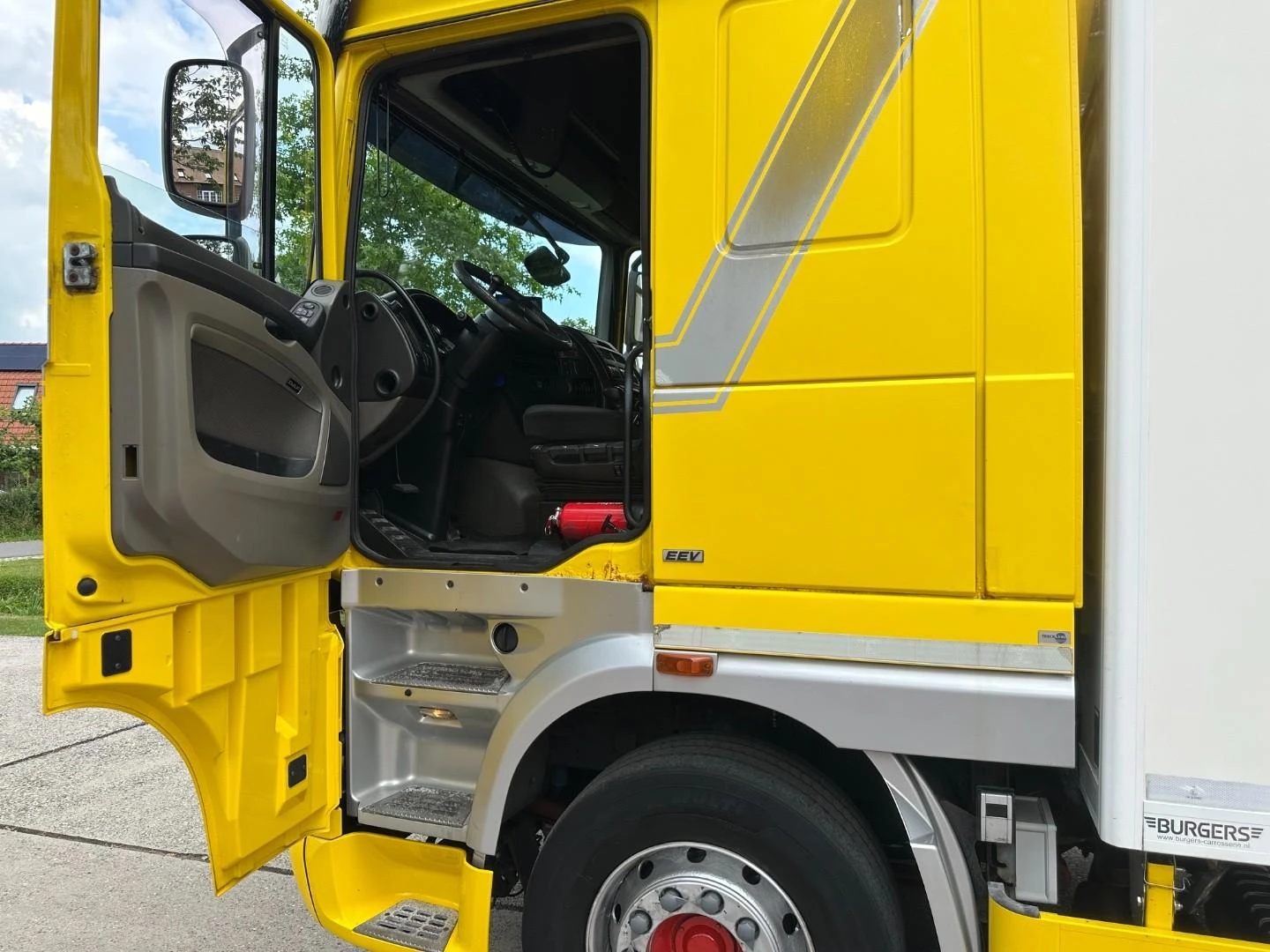 DAF FA XF105 2012 afbeelding 6