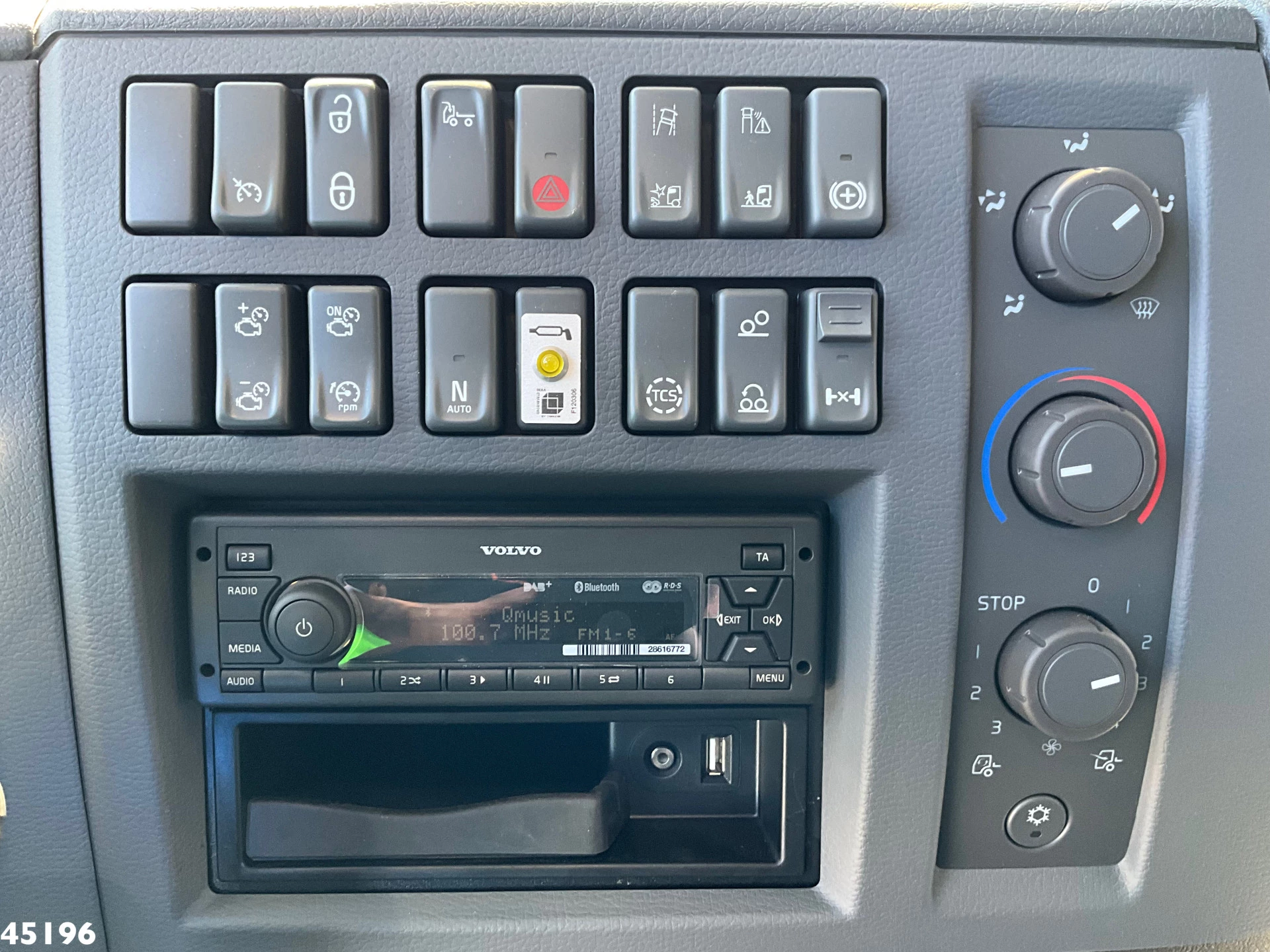 Volvo FE 350 Euro 6 Low Entry Cab Zoeller 22m³ 2025 obrázek 11