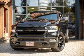 Dodge Ram 1500 2019 - 5.7 V8 4x4 Crew Cab Laramie afbeelding 2 miniatuur