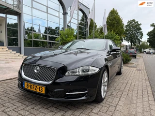 Jaguar XJ 2011 - 5.0 V8 Portfolio aut,panorama,leer,boekjes te koop