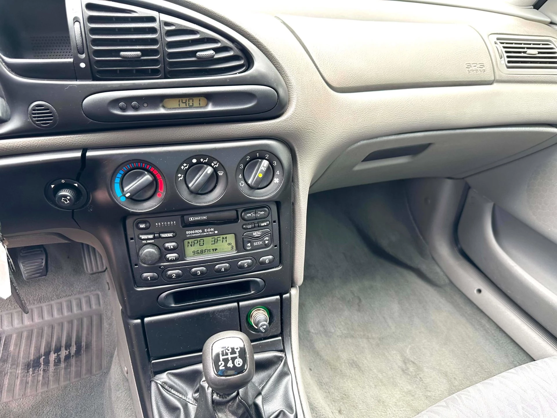 Ford Mondeo 2000 - 1.6-16V Benzine Buss. Edit. NWE APK Airco Marge Youngtimer!!! obrázek 7