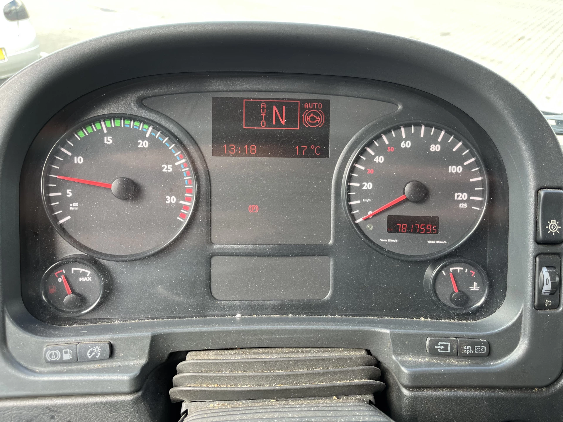 MAN TGL 2007 - 12.180 / 781 dkm / Oil Leak / Gearbox Problem afbeelding 4