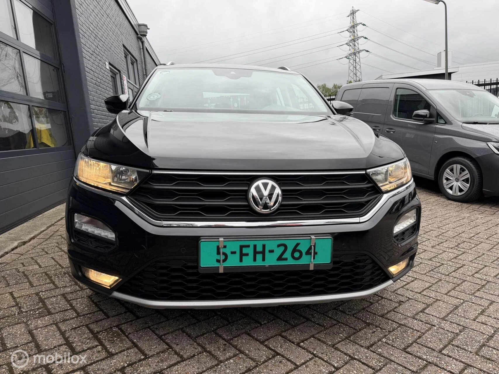 Volkswagen T-Roc 2017 - 1.0 TSI Style 12-2017 162.000 km Airco PDC afbeelding 7