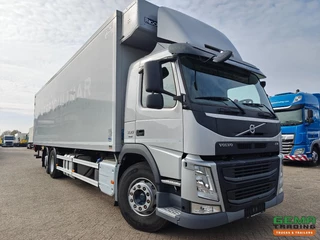 Volvo FM 330 2015 - N/A image 4