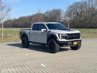 Ford F-150 2024 - USA 5.2 Supercharged zdjecie 39