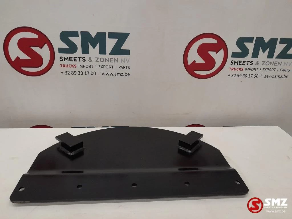 Caterpillar 2022 - Swivel guard steel plate Caterpillar zdjęcie 4