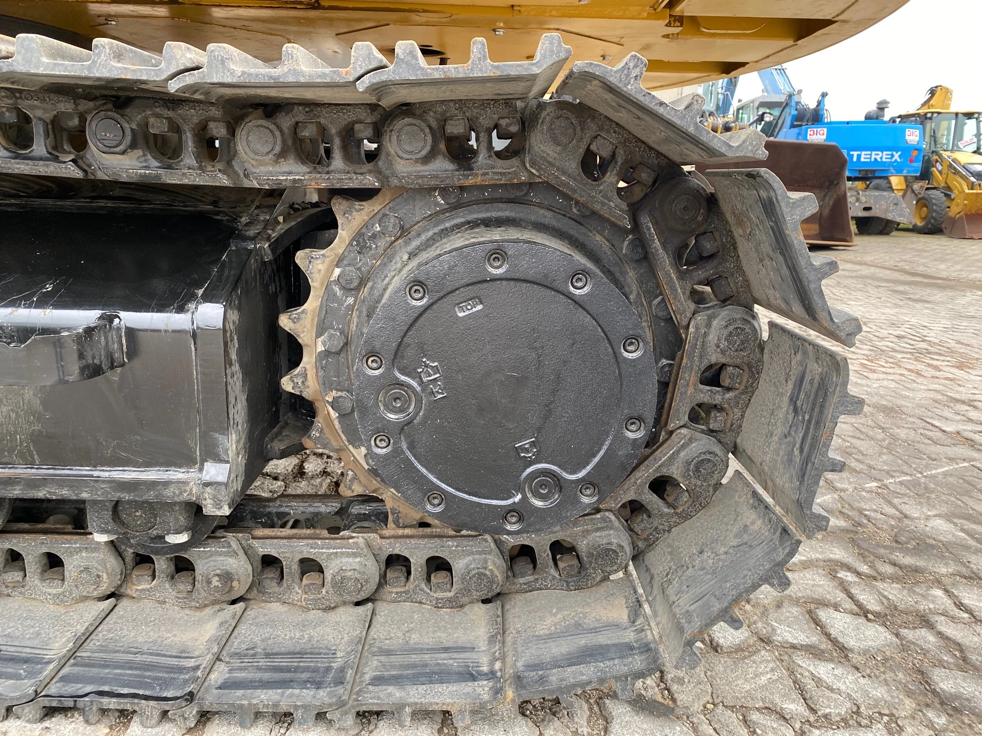 Caterpillar 323D3 2022 obrázek 12