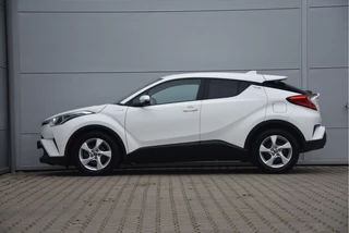 Toyota C-HR 2018 - 1.8 Hybrid Active | Netjes image 4