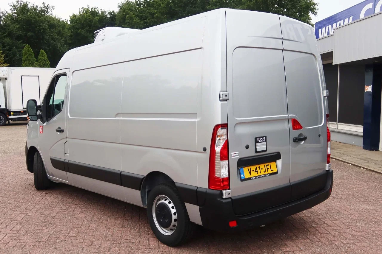 Renault Master 2024 - Red Edition 150 PK Carrier Xarios 350 Koele/vriezen/verwarmen + nachtaansluiting 220 volt. изображение 7