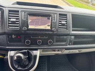 Volkswagen Transporter 2017 - 2.0TDI L2H1 Airco Navi Cruisecontrol Trekhaak EURO 6 afbeelding 15