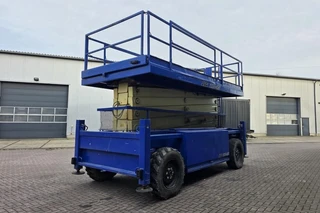 JLG 2008 - 210-25 Diesel, 4x4 Drive, 23m Working Height, 1000 image 2 miniature