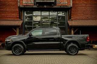 Dodge Ram 1500 2024 - Dodge Rebel Night Hurricane obrazek 3
