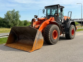 Hitachi ZW220-5B 2016 - N/A obrazek 2