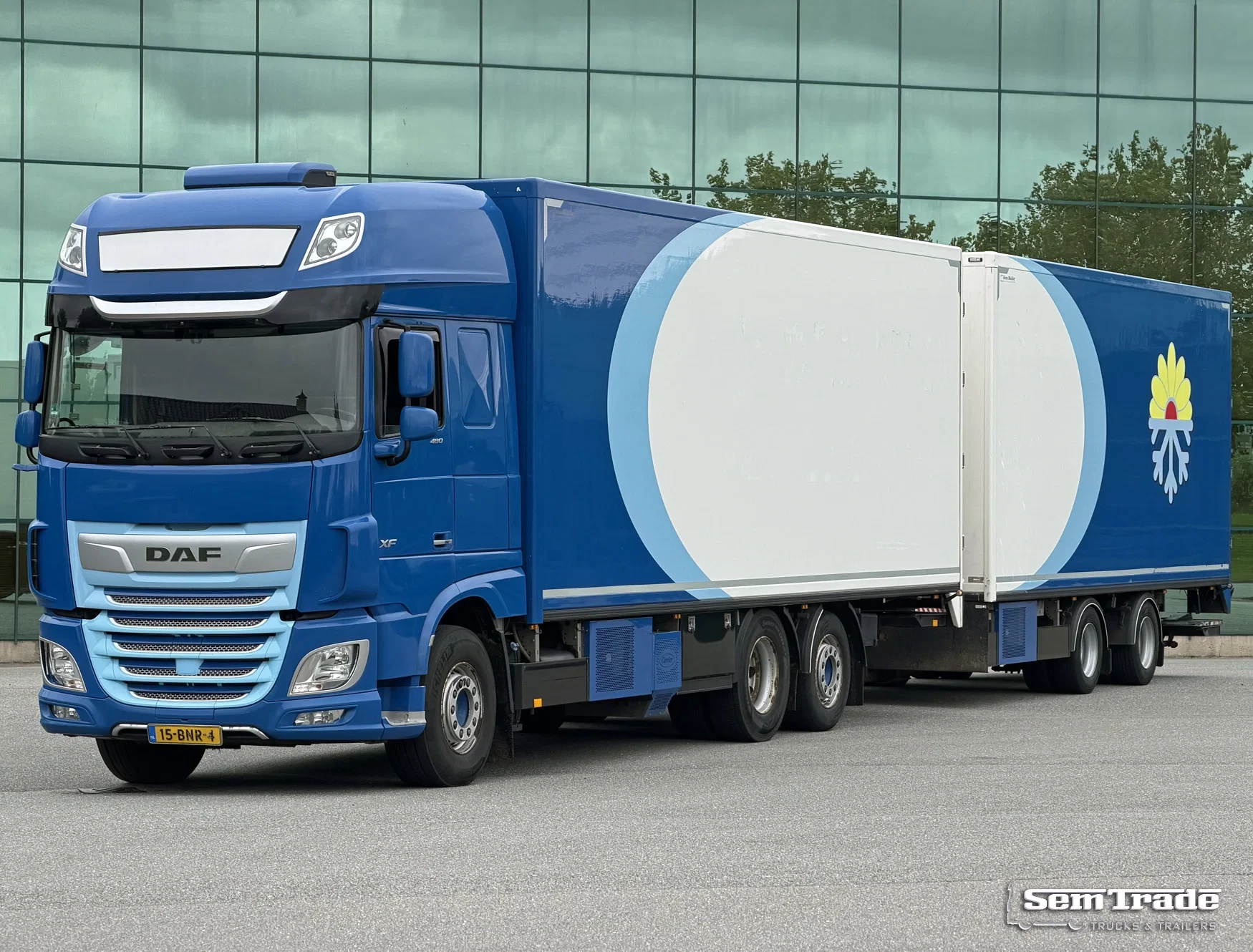 DAF XF480 2019 - FAR ISOLATED BOXES TRS COOLING TAIL LIFT SMART TACHO 2 DRACO HANGER HOLLAND-COMBI afbeelding 1