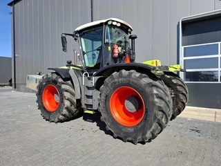 CLAAS N/A 2010 - Xerion 3800 Trac VC image 4