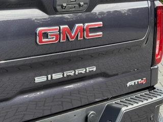 GMC Sierra 2024 - AT4 6.2L V8 420 PK / BPM VRIJ!! / VIRTUAL COCKPIT / HEAD UP / 360 CAMERA / BOSE / LEDER / TREKHAAK / 3500 KG AHG bild 33
