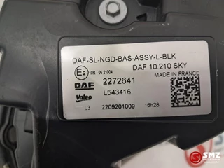 DAF N/A 2022 - Occ dakmistlicht links DAF image 6