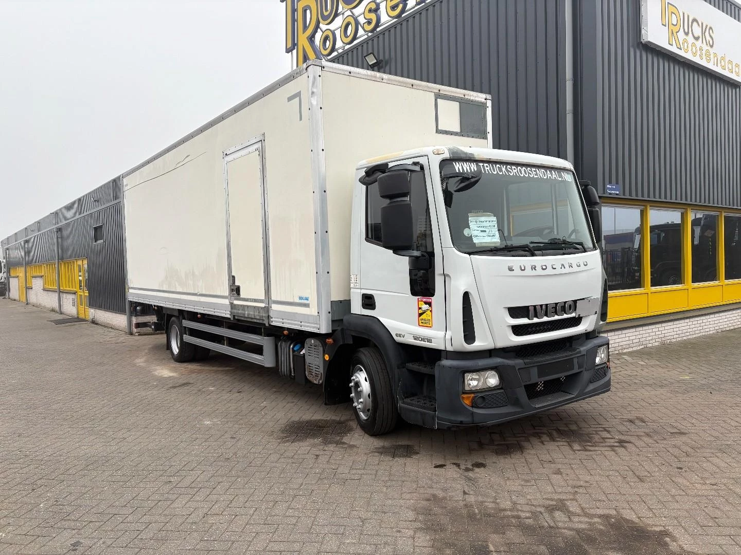 Iveco 120E18 2012 image 1