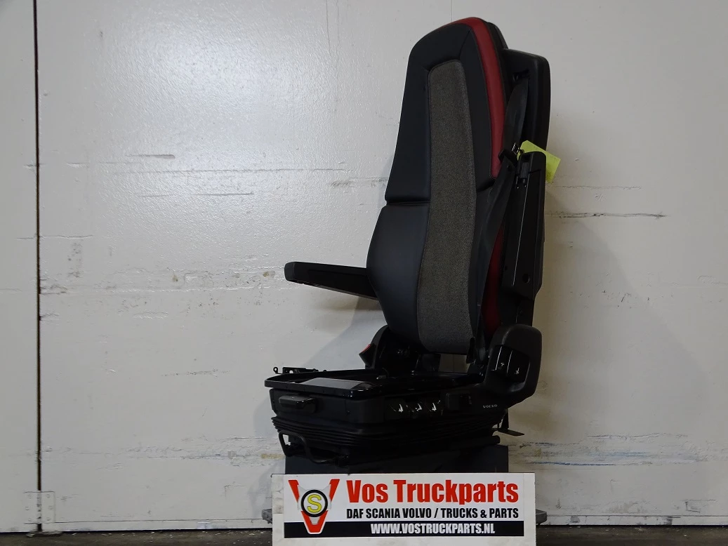 Volvo - V84162094UP imagen 1
