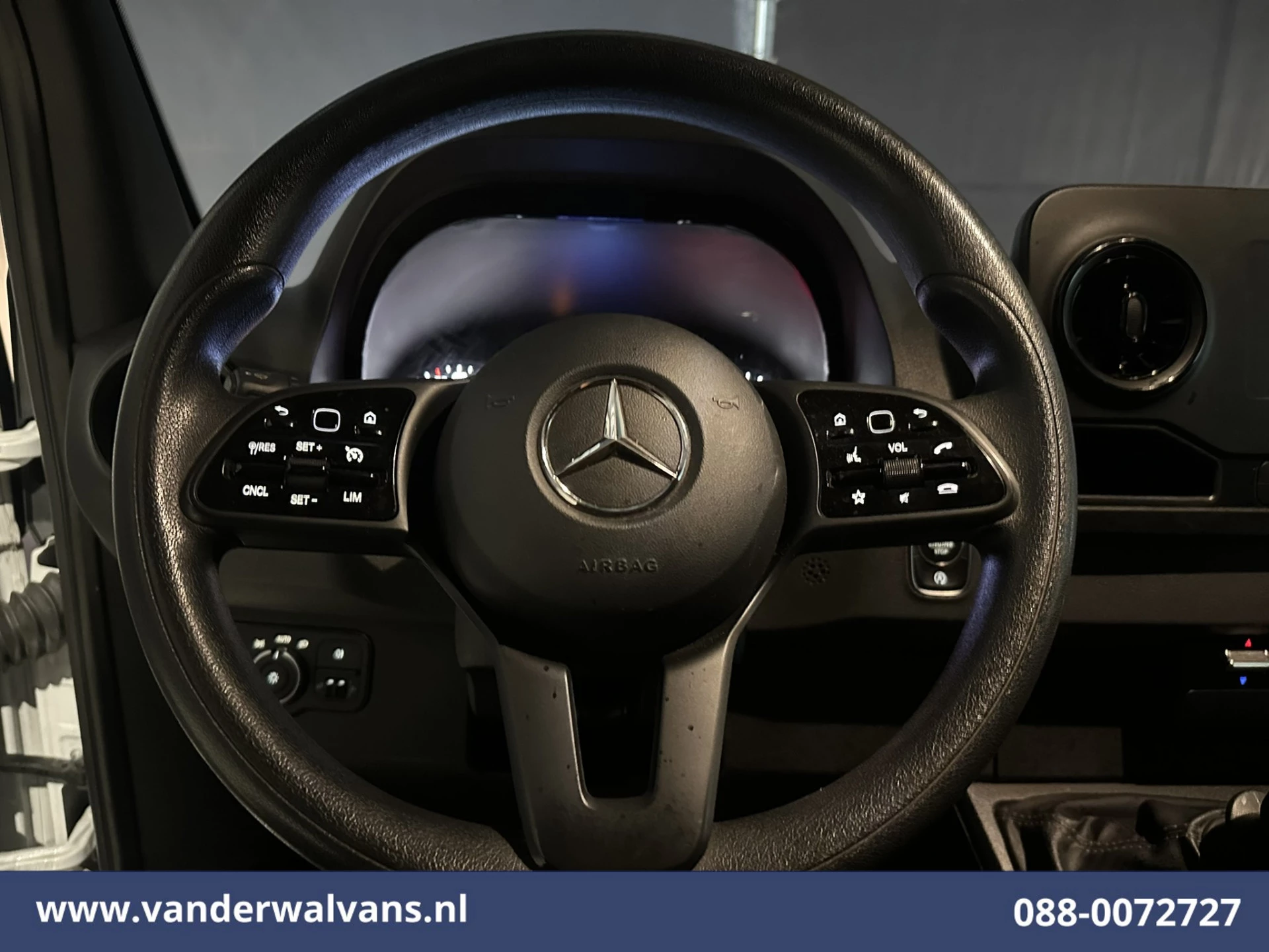 Mercedes-Benz Sprinter 2022 - 317 CDI 170pk L3H2 Euro6 Airco | Camera | Navigatie | Apple Carplay | Cruisecontrol obrázek 5