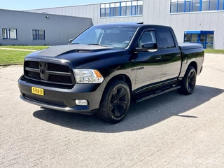 Dodge Ram 1500 2011 - 5.7 V8 Crew Cab sport Black edition imagen 1