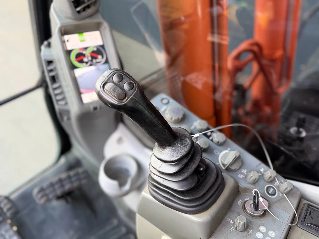Hitachi 2016 - ZX250LC-5B Long Reach afbeelding 45