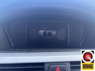 BMW 3 Series 2010 - Touring 320i High Executive auto loop op 3 cilinder. image 16