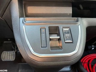 Peugeot e-Expert 2026 - 100% elektrisch kippende zijlader obrazek 18