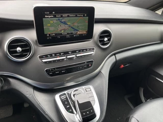 Mercedes-Benz V-Class 2018 - N/A imagem 16