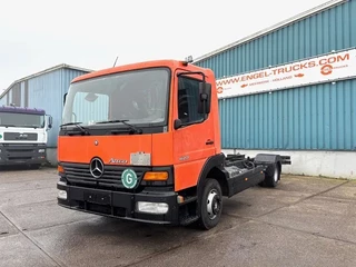 Mercedes-Benz Atego 1999 - 823L DAY CAB (6-CILINDER) 4x2 CHASSIS (MANUAL GEARBOX / SPER DIFFERENTIAL / 6-CILINDER ENGINE) imagen 1