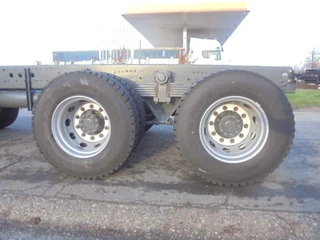 DAF XDC 2026 - 450 8X4 DEMO UNUSED RHD image 17