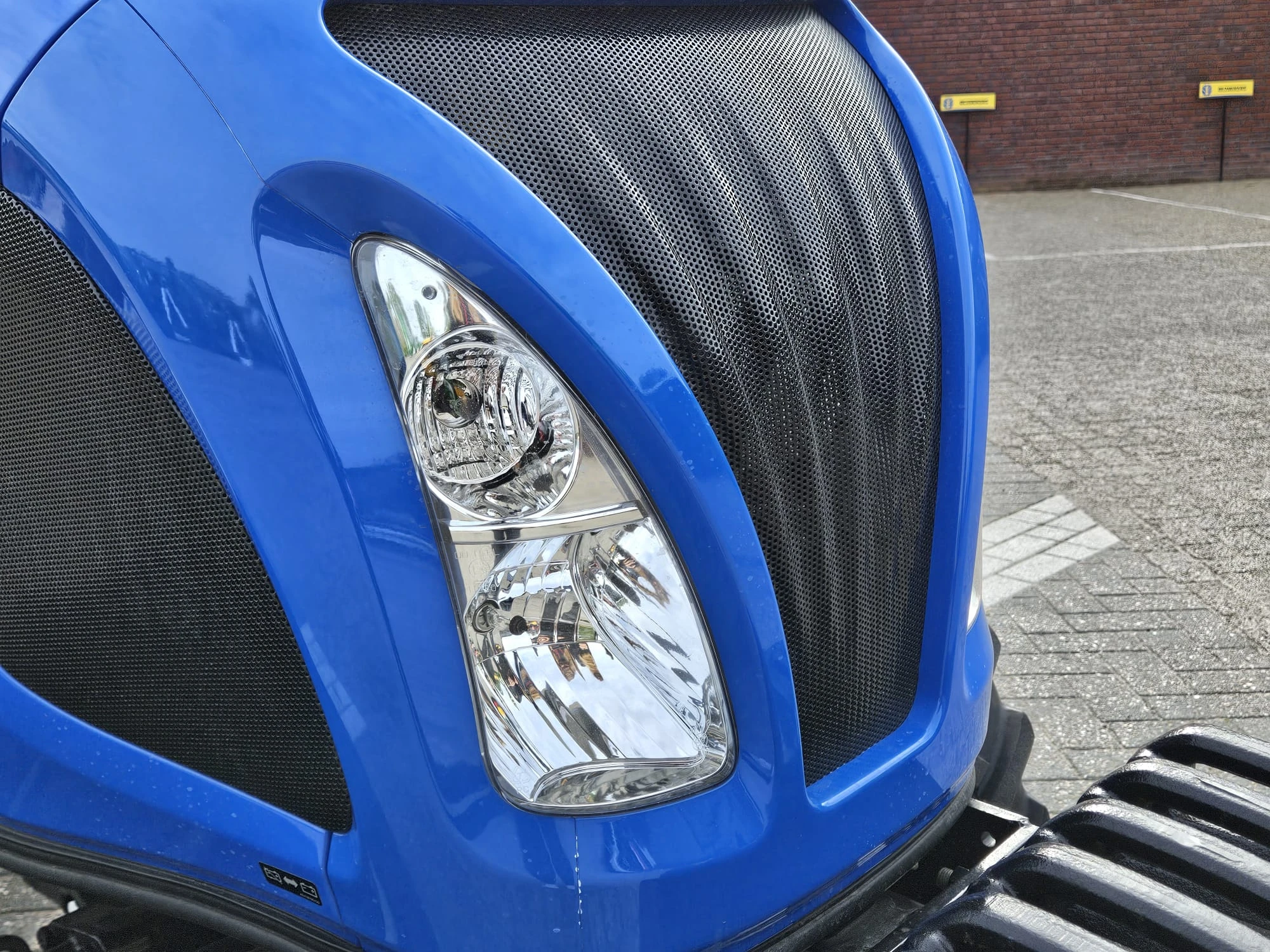New Holland 2022 - Boomer 35 image 15