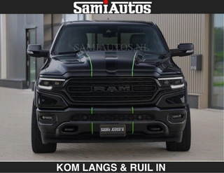 Dodge Ram Pick-Up 2021 - LIMITED 5.7 V8 HEMI | TOP STAAT | BOM VOL | HUD | LUCHTVERING | STRIPING | BREDE WIELEN | OPEN UITLAAT KLEP | ADAPTIVE | PANO | DC | zdjęcie 2 miniatura